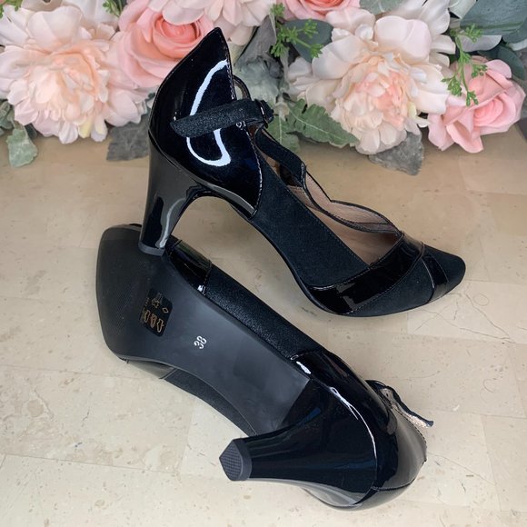 Sweet T-Strap Pumps - Picture 2 of 6